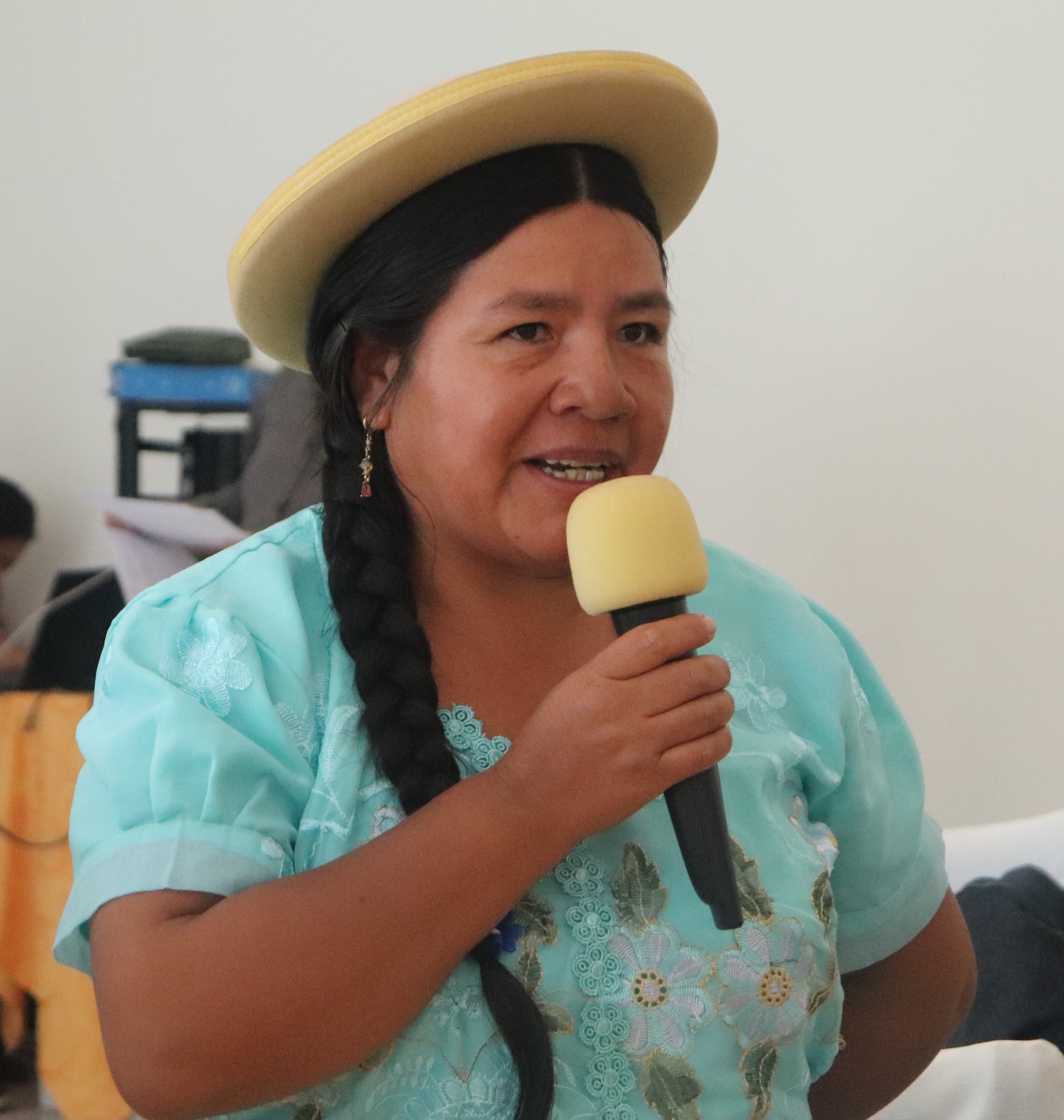 Mujeres campesinas, indígenas y urbano populares se posesionan en sus regiones con participación en la gestión pública, haciendo ejercicio de sus derechos.